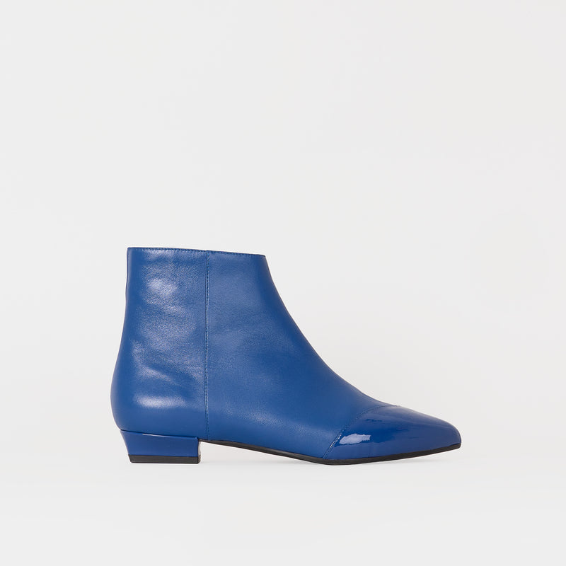 Lola Boot Iris 36